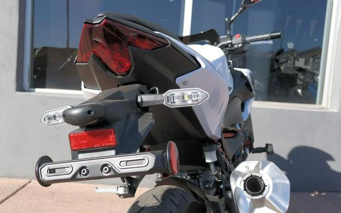 2026 Kawasaki Z500 SE ABS