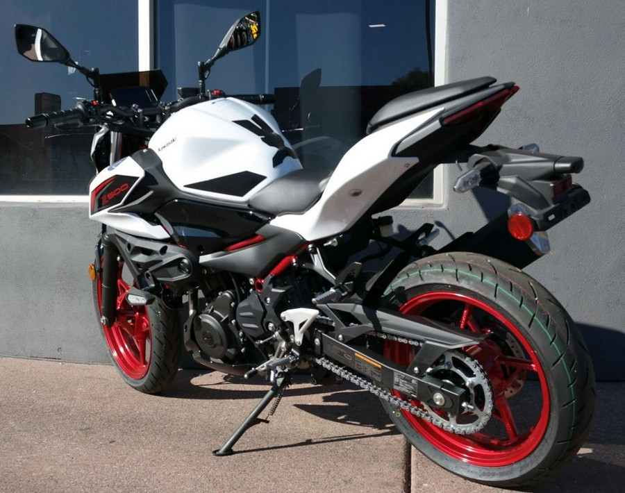 2026 Kawasaki Z500 SE ABS