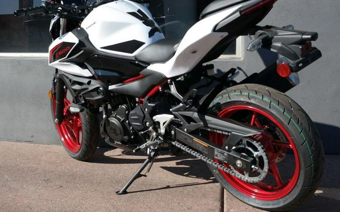 2026 Kawasaki Z500 SE ABS