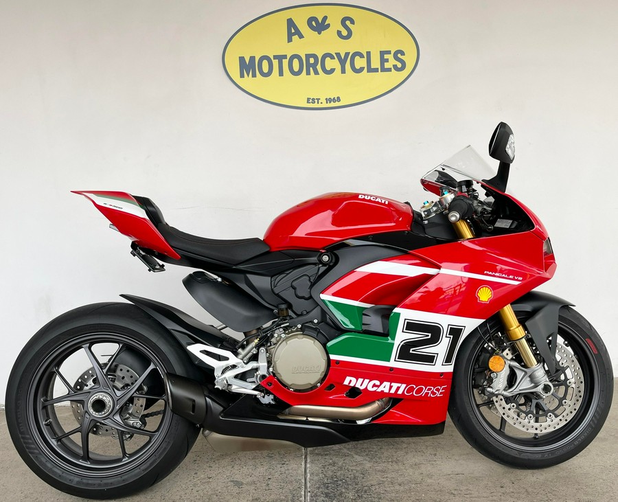 2024 Ducati PANIGALE V2