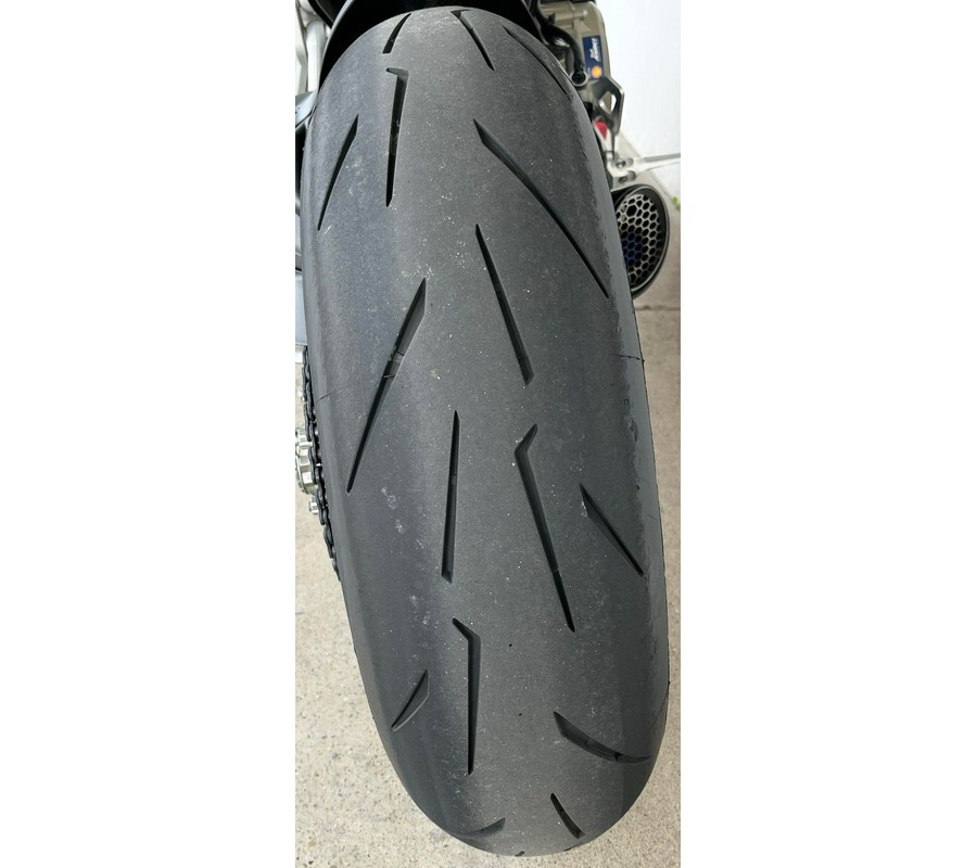 2024 Ducati PANIGALE V2