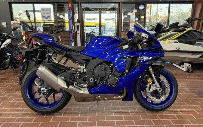 2026 Yamaha YZF-R1