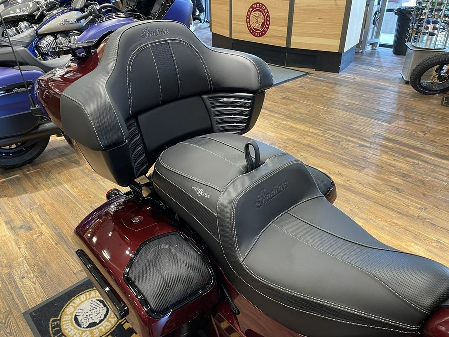 2024 Indian Motorcycle® Roadmaster® Dark Horse® w/Powerband Audio Package Maroon Metallic