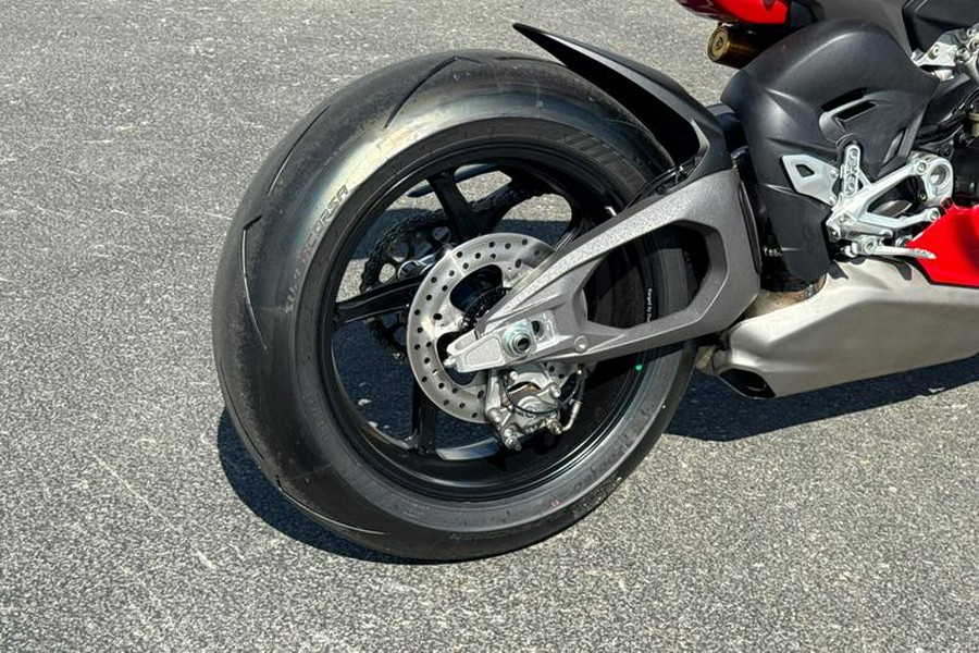 2025 Ducati Panigale V4 S Ducati Red