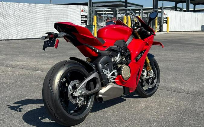 2025 Ducati Panigale V4 S Ducati Red