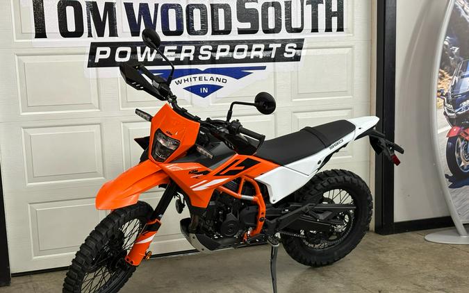 2026 KTM 390 Enduro R