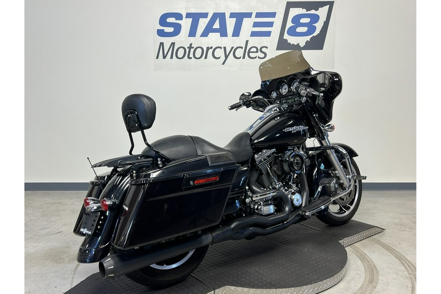 2013 Harley-Davidson® STREET GLIDE FLHX