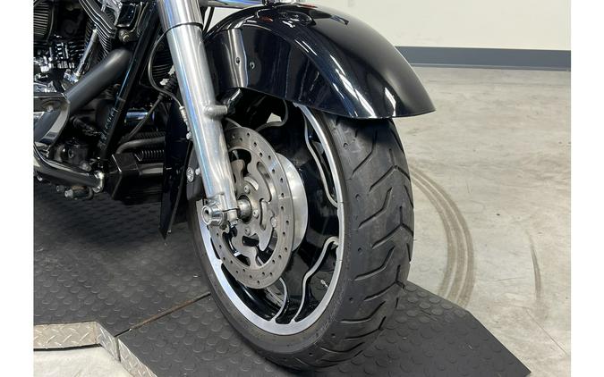 2013 Harley-Davidson® STREET GLIDE FLHX