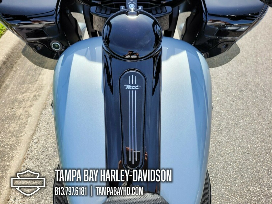 Harley-Davidson 2024 Road Glide 3