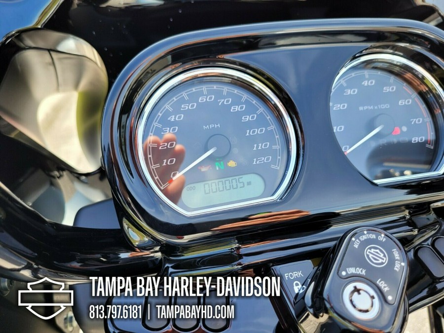 Harley-Davidson 2024 Road Glide 3