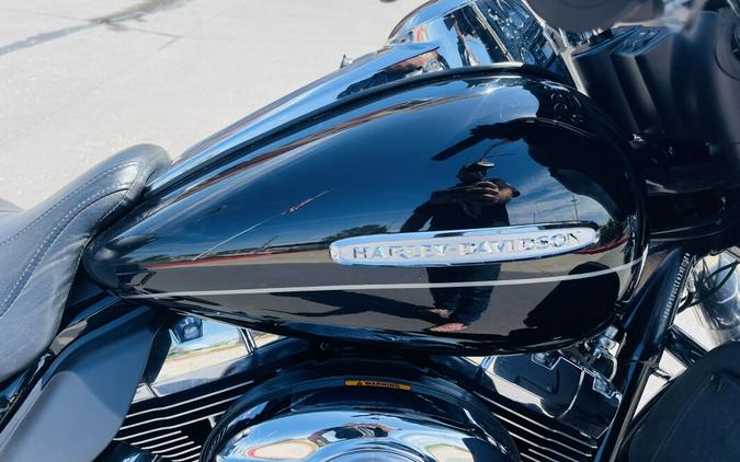 2013 Harley-Davidson Electra Glide® Ultra Limited FLHTK