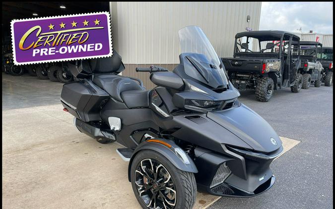 2023 Can-Am® Spyder RT Limited Dark Wheels