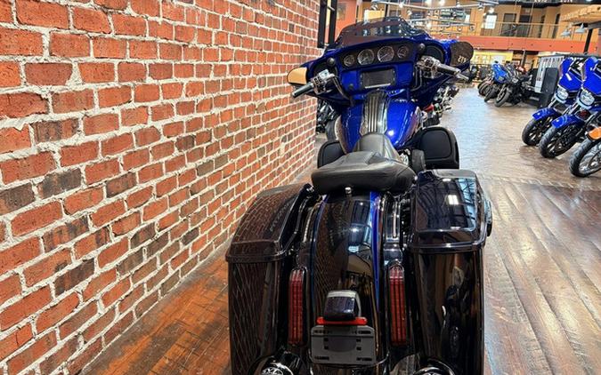 2017 Harley-Davidson FLHXSE - CVO Street Glide