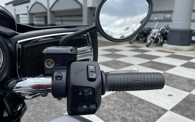 2020 Indian Motorcycle Indian® Roadmaster® Dark Horse®