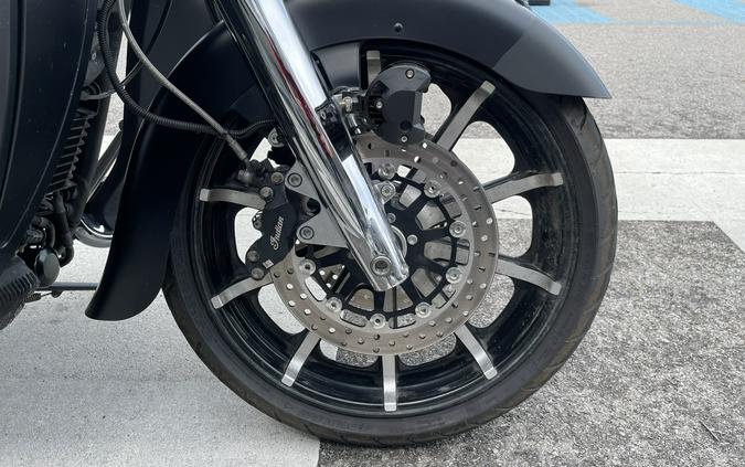 2020 Indian Motorcycle Indian® Roadmaster® Dark Horse®