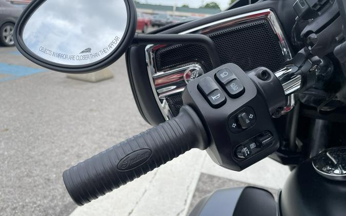 2020 Indian Motorcycle Indian® Roadmaster® Dark Horse®