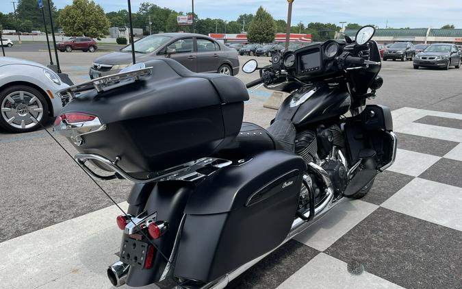 2020 Indian Motorcycle Indian® Roadmaster® Dark Horse®