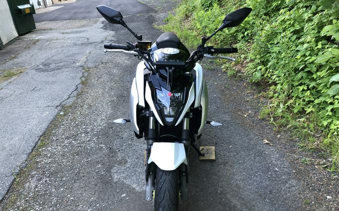 2022 CFMOTO 650NK Nebula White