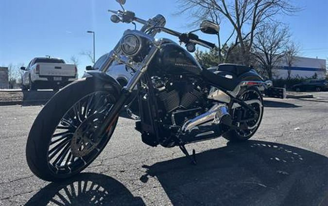 2026 Harley-Davidson Breakout®
