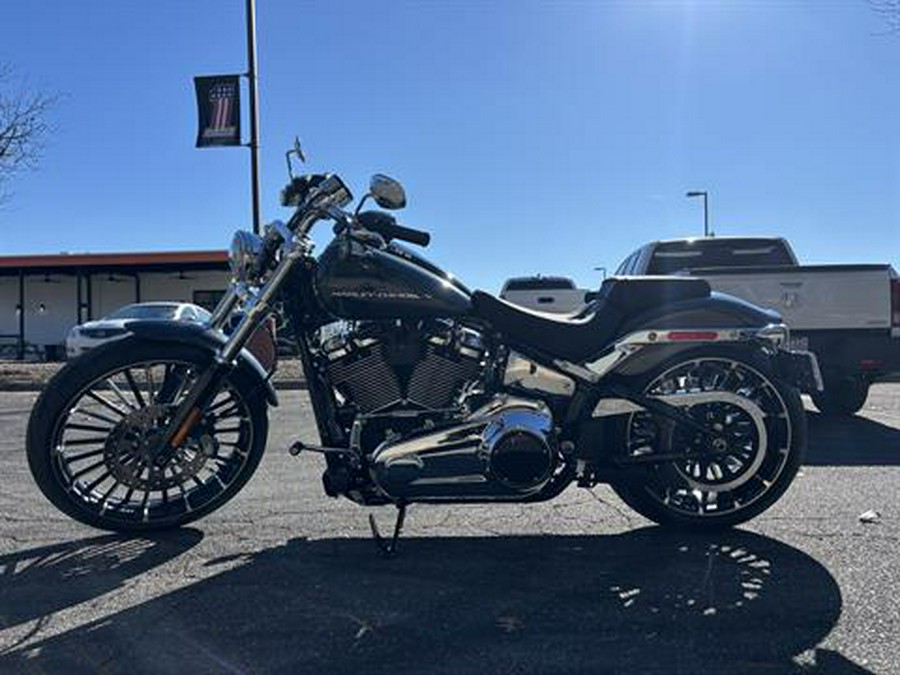 2026 Harley-Davidson Breakout®