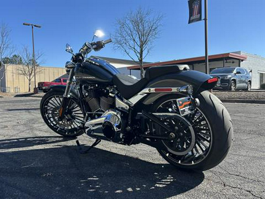 2026 Harley-Davidson Breakout®