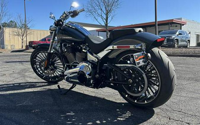 2026 Harley-Davidson Breakout®