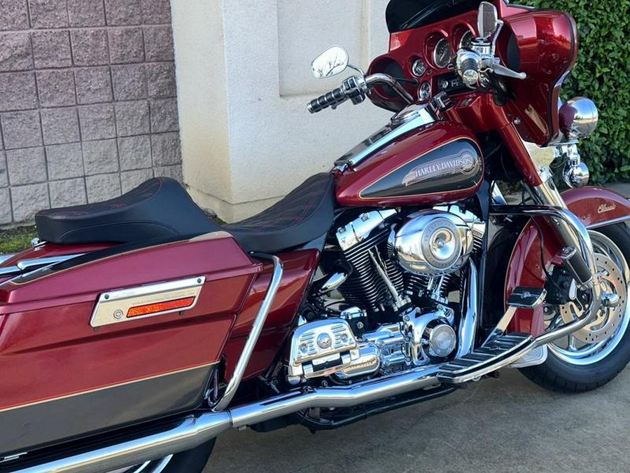 2007 Harley-Davidson® FLHTC - Electra Glide® Classic