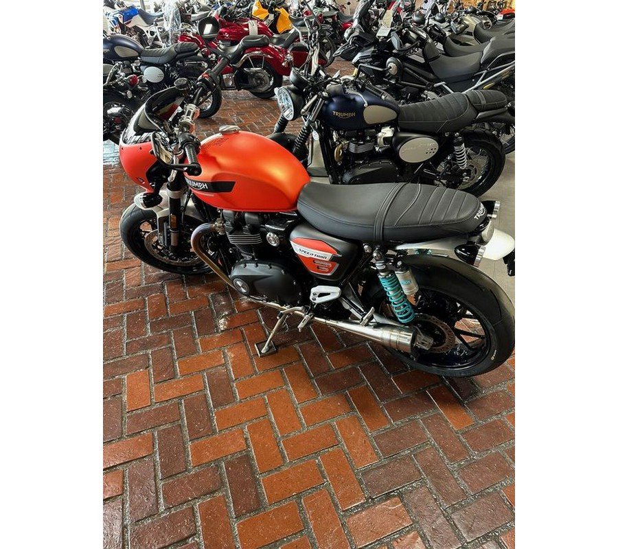 2023 Triumph Speed Twin 1200 Matte Baja Orange