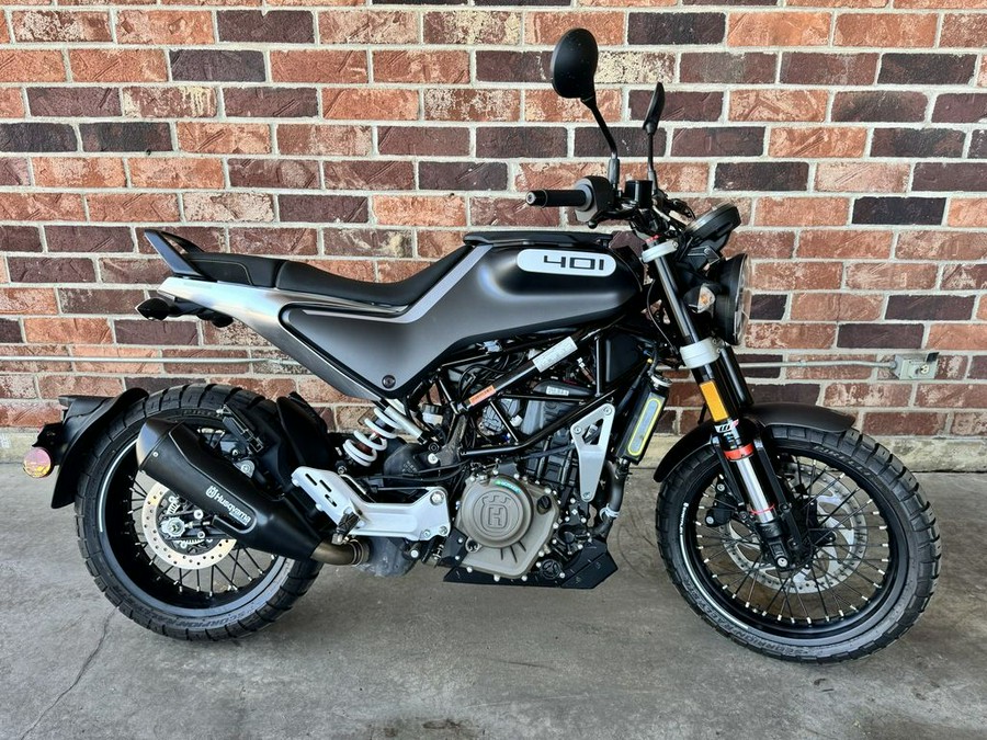 2021 Husqvarna® Svartpilen 401