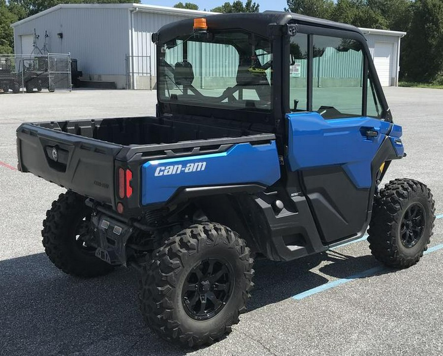 2023 Can-Am® Defender Limited HD10