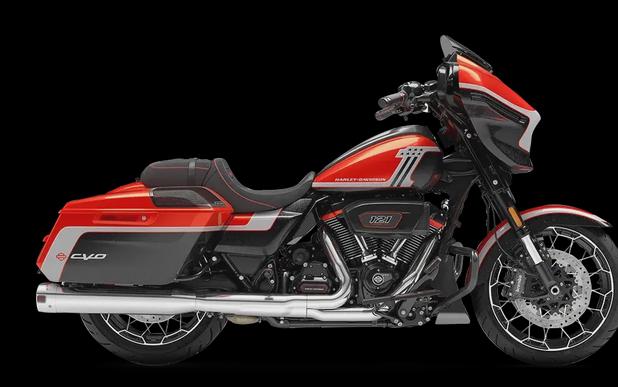 FLHXSE 2024 CVO™ Street Glide®