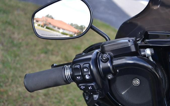 2018 Harley-Davidson Street Glide Special - FLHXS