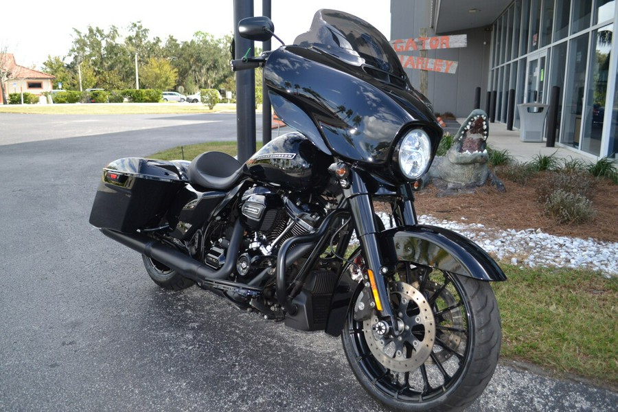 2018 Harley-Davidson Street Glide Special - FLHXS