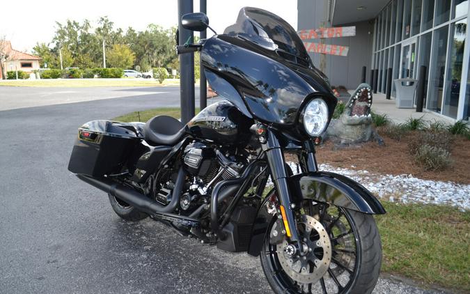 2018 Harley-Davidson Street Glide Special - FLHXS