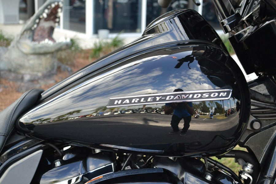 2018 Harley-Davidson Street Glide Special - FLHXS