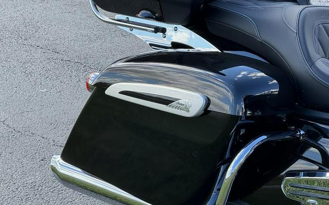 2025 Indian Motorcycle® Pursuit® Limited Black Metallic