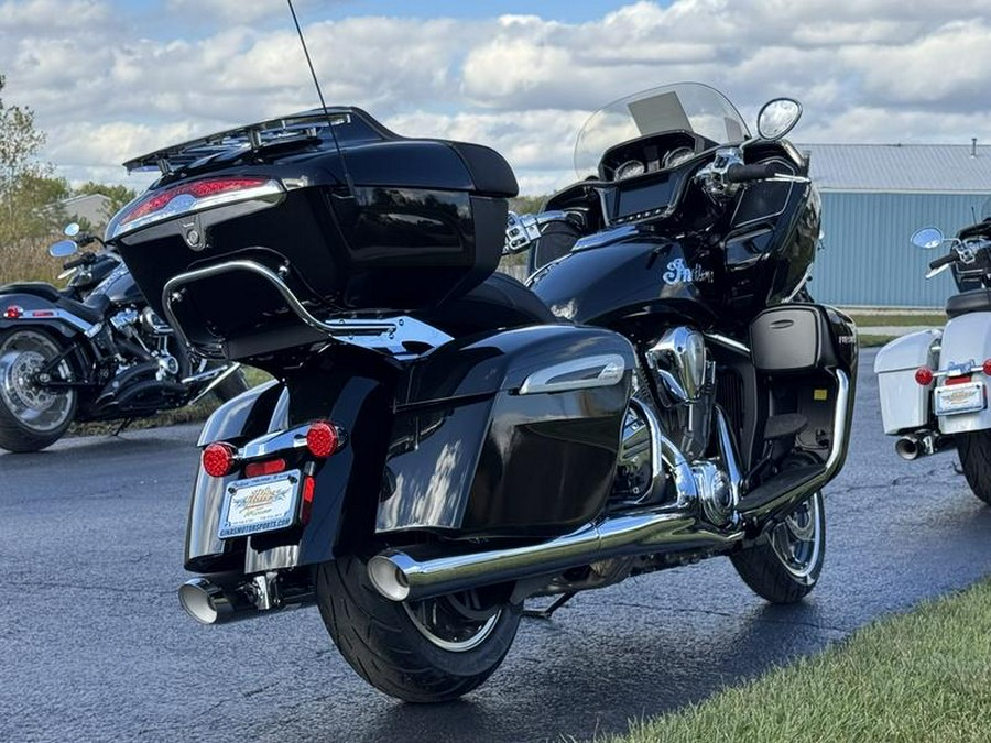 2025 Indian Motorcycle® Pursuit® Limited Black Metallic
