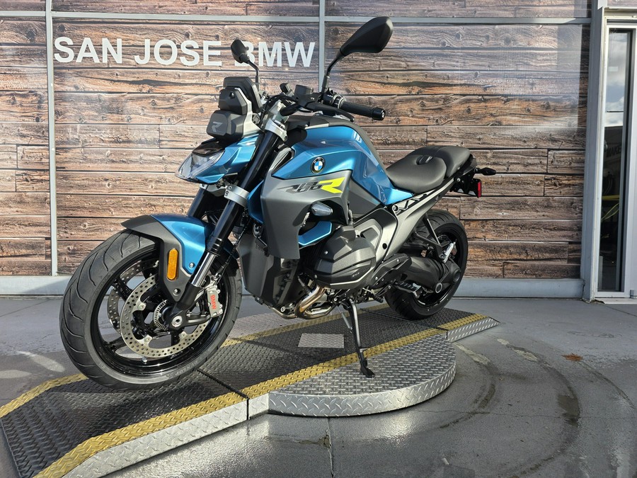 2026 BMW R 1300 R
