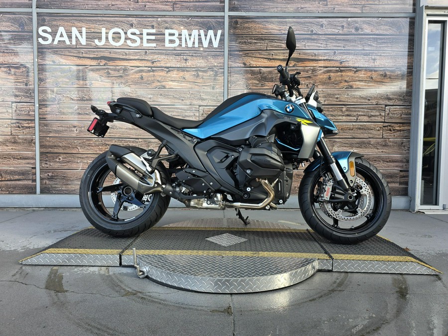 2026 BMW R 1300 R