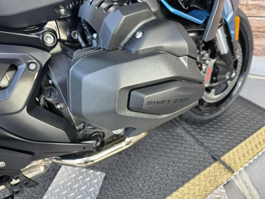 2026 BMW R 1300 R