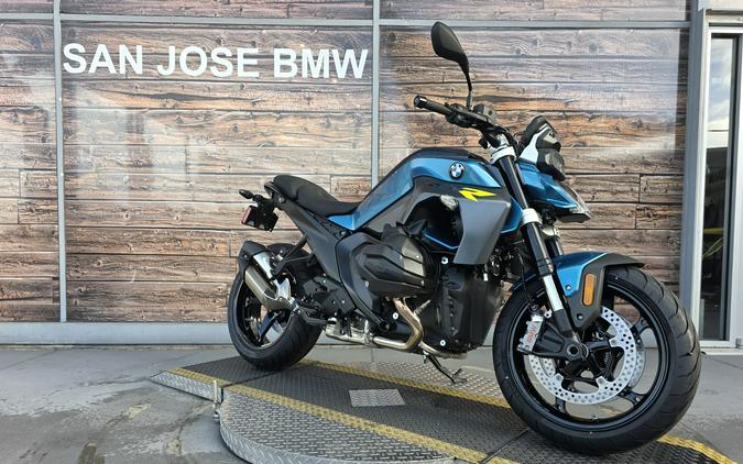 2026 BMW R 1300 R
