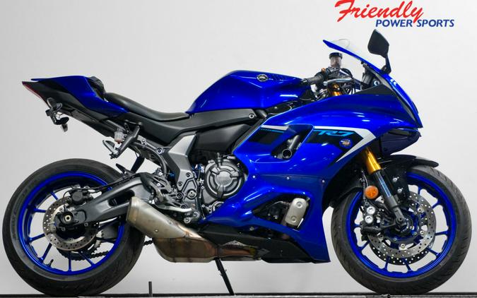 2025 YAMAHA YZF-R7