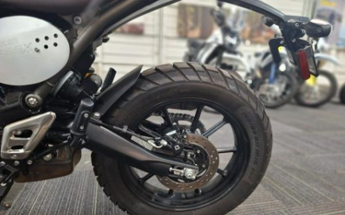 2025 Triumph Scrambler 400 X