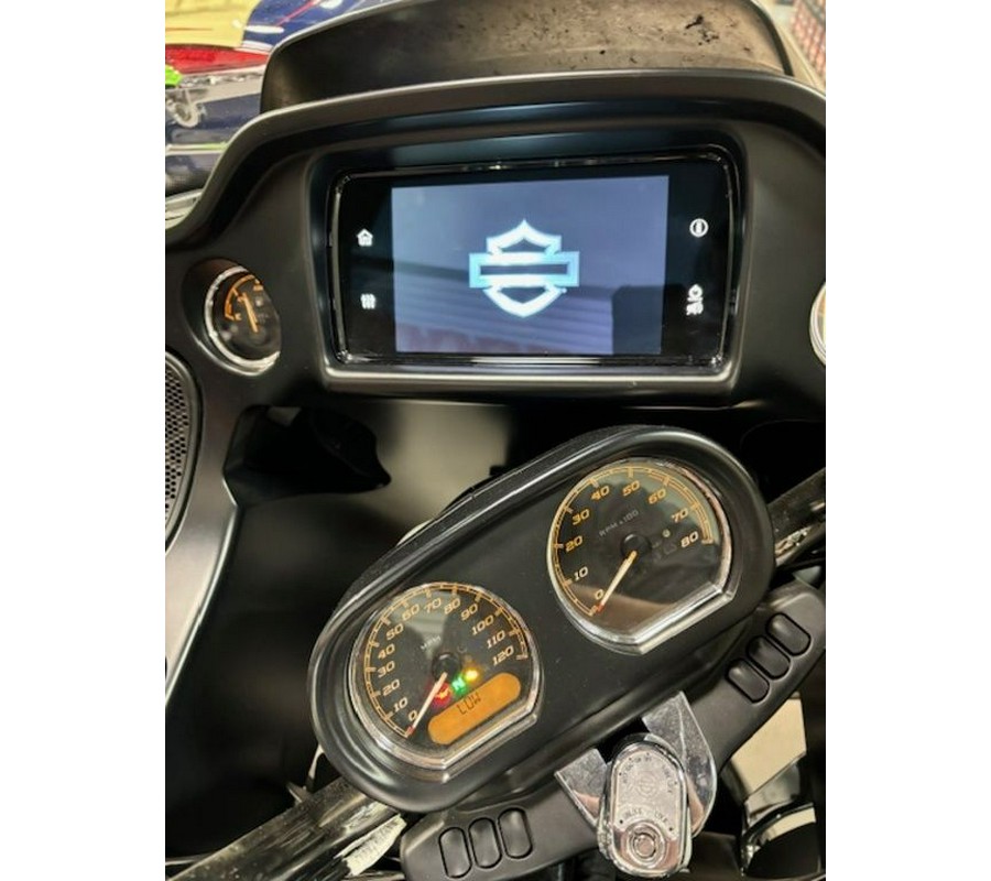 2019 Harley-Davidson® FLTRU - Road Glide® Ultra