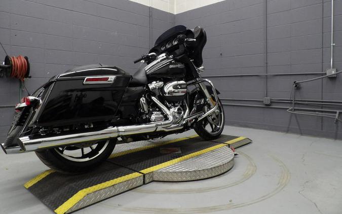 2023 Harley-Davidson® FLHX - Street Glide®