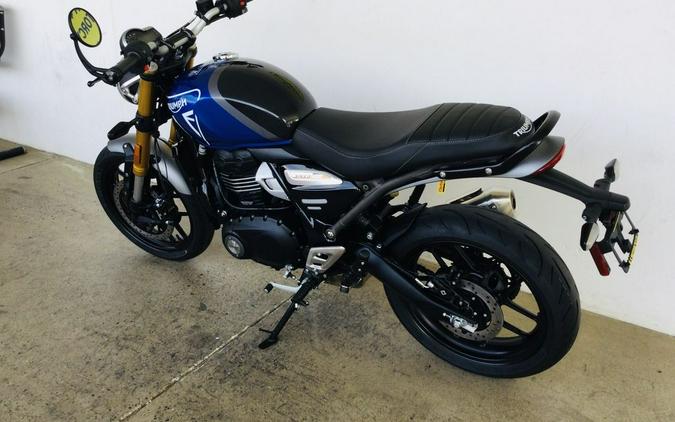 2024 Triumph Speed 400 Caspian Blue / Storm Grey