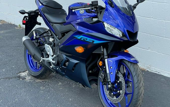 2024 Yamaha YZFR3ARL