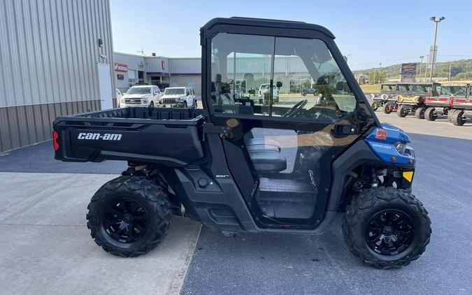 2022 Can-Am® Defender DPS HD9 Oxford Blue