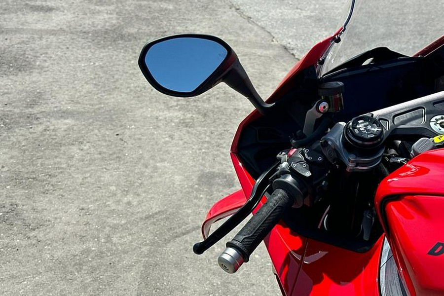 2025 Ducati Panigale V4