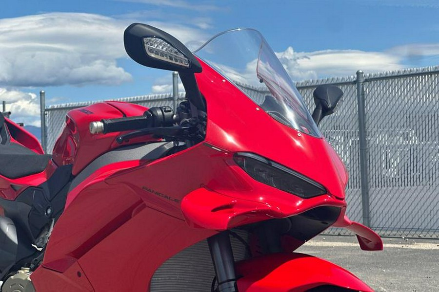 2025 Ducati Panigale V4